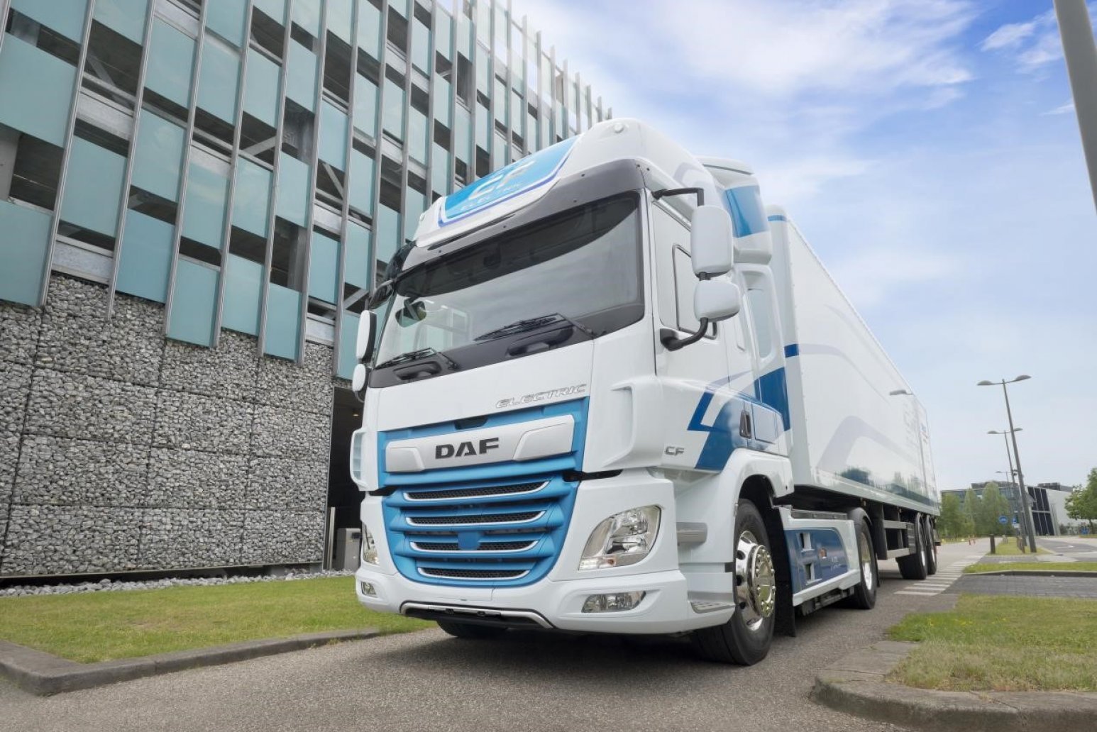 DAF CF Electric drives 150,000 electric kilometres